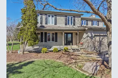 209 Mooregate Trail, Hawthorn Woods, IL 60047 - Photo 2