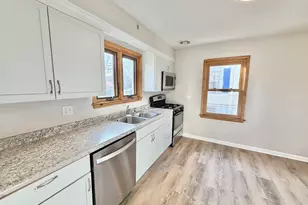 314 N London Ave, Rockford, IL 61107 - Photo 10