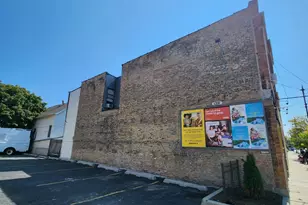 3243 N Western Ave, Chicago, IL 60618 - Photo 22