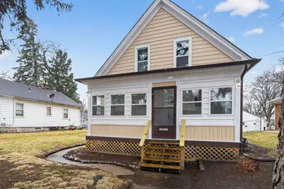 1011 15th Street, Rockford, IL 61104 - Photo 2