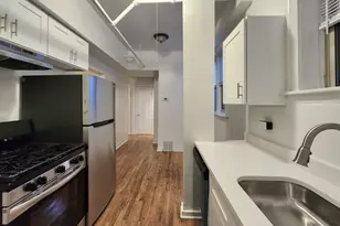 3746 W Irving Park Rd, Chicago, IL 60618 - Photo 6