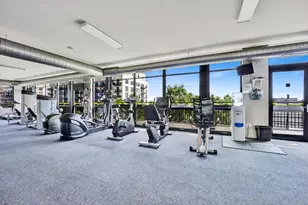 1071 W 15th St, Chicago, IL 60608 - Photo 22