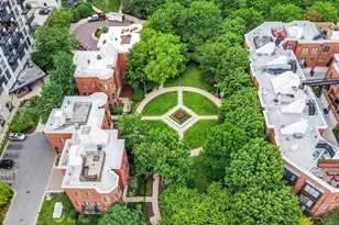 1071 W 15th St, Chicago, IL 60608 - Photo 32