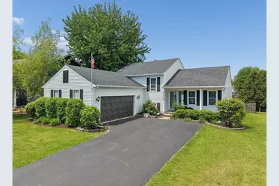 2104 Oakleaf Lane, Lake Villa, IL 60046 - Photo 1