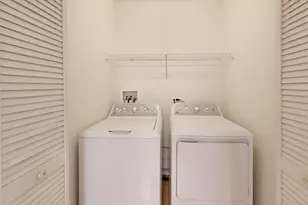 1327 Brown St, Des Plaines, IL 60016 - Photo 12