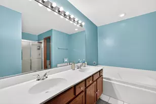 1293 Georgetown Way, Vernon Hills, IL 60061 - Photo 26