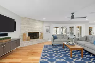 6555 Shabbona Rd, Indian Head Park, IL 60525 - Photo 12