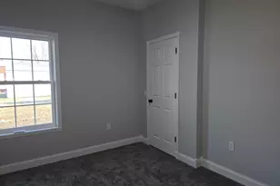 1301 Wabash Ave, Carthage, IL 62321 - Photo 10