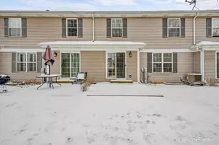 2466 Amber Ln, Elgin, IL 60123 - Photo 28