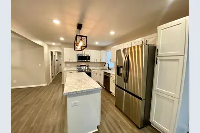 721 N 17th Street, Herrin, IL 62848 - Photo 8