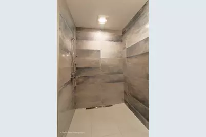 6749 S Langley Avenue, Chicago, IL 60637 - Photo 32