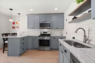 6827 Hickory St, Tinley Park, IL 60477 - Photo 10