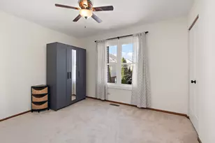 6827 Hickory St, Tinley Park, IL 60477 - Photo 18