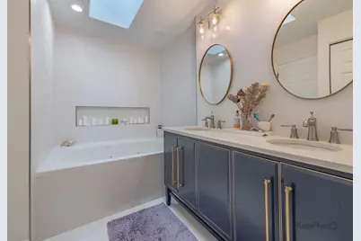 7002 Lorel Avenue, Skokie, IL 60077 - Photo 20