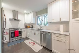 7002 Lorel Ave, Skokie, IL 60077 - Photo 6