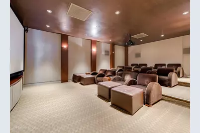 655 W Irving Park Road #3315, Chicago, IL 60613 - Photo 18