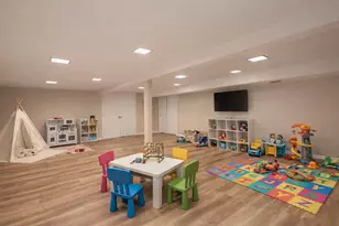 3806 Michael Ln, Glenview, IL 60026 - Photo 16