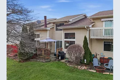 1013 Chatham Place, Vernon Hills, IL 60061 - Photo 20