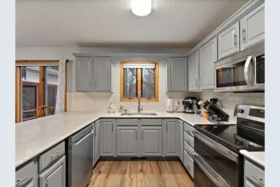 704 E 6th Street, Coal Valley, IL 61240 - Photo 14