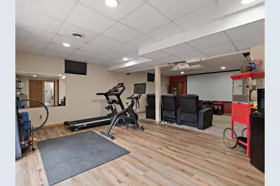 704 E 6th Street, Coal Valley, IL 61240 - Photo 46