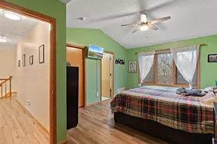 704 E 6th St, Coal Valley, IL 61240 - Photo 32