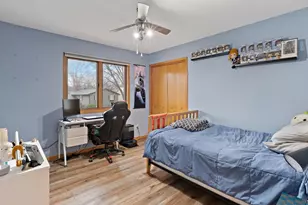 704 E 6th St, Coal Valley, IL 61240 - Photo 36