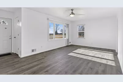 4193 Ardmore Avenue, Rockford, IL 61102 - Photo 4