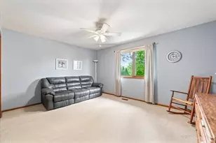 9160 Wheeler Dr, Orland Park, IL 60462 - Photo 26