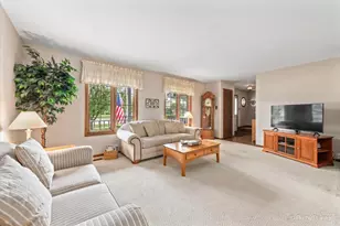 9160 Wheeler Dr, Orland Park, IL 60462 - Photo 12