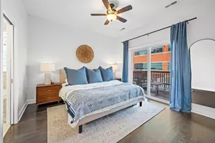 1318 W Fletcher St, Chicago, IL 60657 - Photo 10