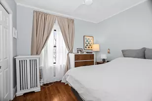 734 W Barry Ave, Chicago, IL 60657 - Photo 10