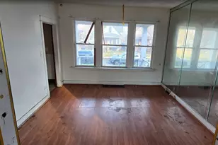 121 W 109th Pl, Chicago, IL 60628 - Photo 2