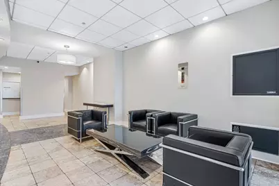 744 N Clark Street #501, Chicago, IL 60654 - Photo 2