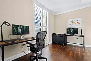 744 N Clark St, Chicago, IL 60654 - Photo 8