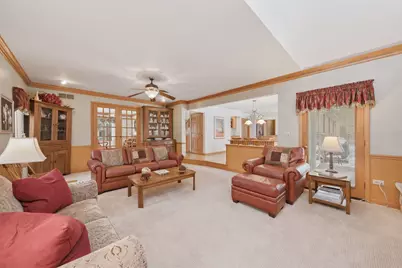 500 Buckingham Place, Downers Grove, IL 60516 - Photo 8