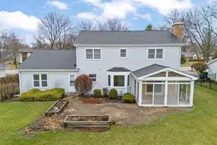 966 W Bauer Rd, Naperville, IL 60563 - Photo 32