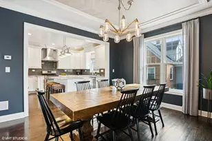 374 N Myrtle Ave, Elmhurst, IL 60126 - Photo 22