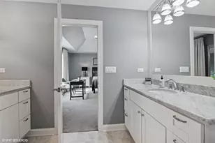 374 N Myrtle Ave, Elmhurst, IL 60126 - Photo 36