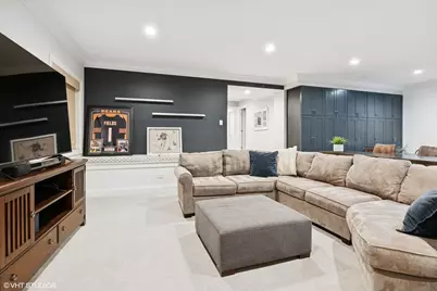 374 N Myrtle Avenue, Elmhurst, IL 60126 - Photo 48