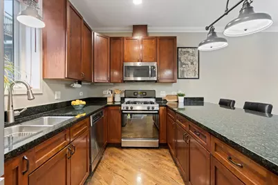 1012 S Loomis Street #D, Chicago, IL 60607 - Photo 6