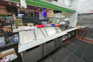 6045 N Cicero Ave, Chicago, IL 60646 - Photo 6