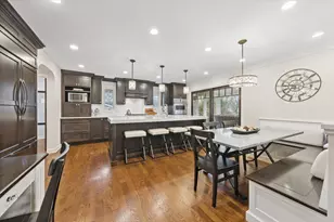 156 Sunset Ave, Glen Ellyn, IL 60137 - Photo 12