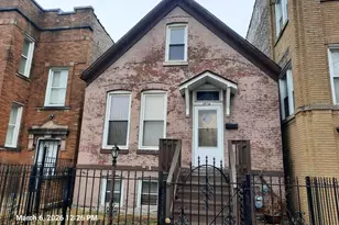 4516 W Van Buren St, Chicago, IL 60624 - Photo 1