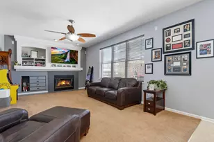 749 Lenox Ave, Bolingbrook, IL 60490 - Photo 2