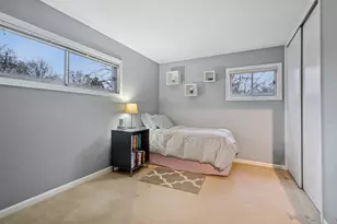 595 Ravinia Rd, Highland Park, IL 60035 - Photo 16