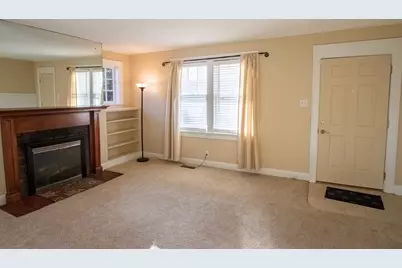 2109 N Washington Avenue, Danville, IL 61832 - Photo 2