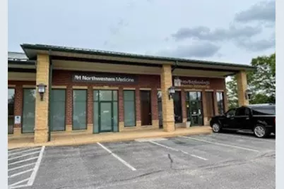 2127 Midlands Drive #204, Sycamore, IL 60178 - Photo 1