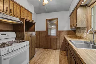 1405 Frederick St, Joliet, IL 60435 - Photo 6