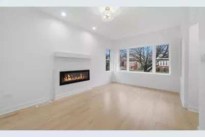 1913 East Avenue, Berwyn, IL 60402 - Photo 4