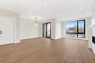 3352 N Ashland Ave, Chicago, IL 60657 - Photo 8